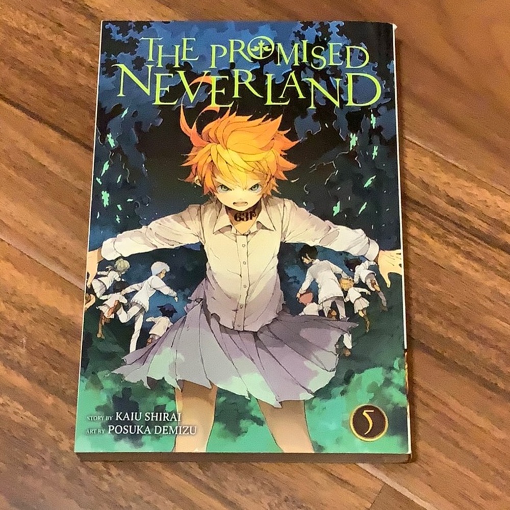 The Promised Neverland manga.Volume 5.Story by Kaiu Shirai. Art by Posuka Demizu
